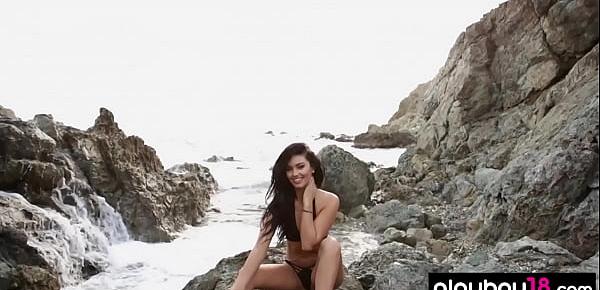  Kristie Taylor showing her perfect body on the rocks